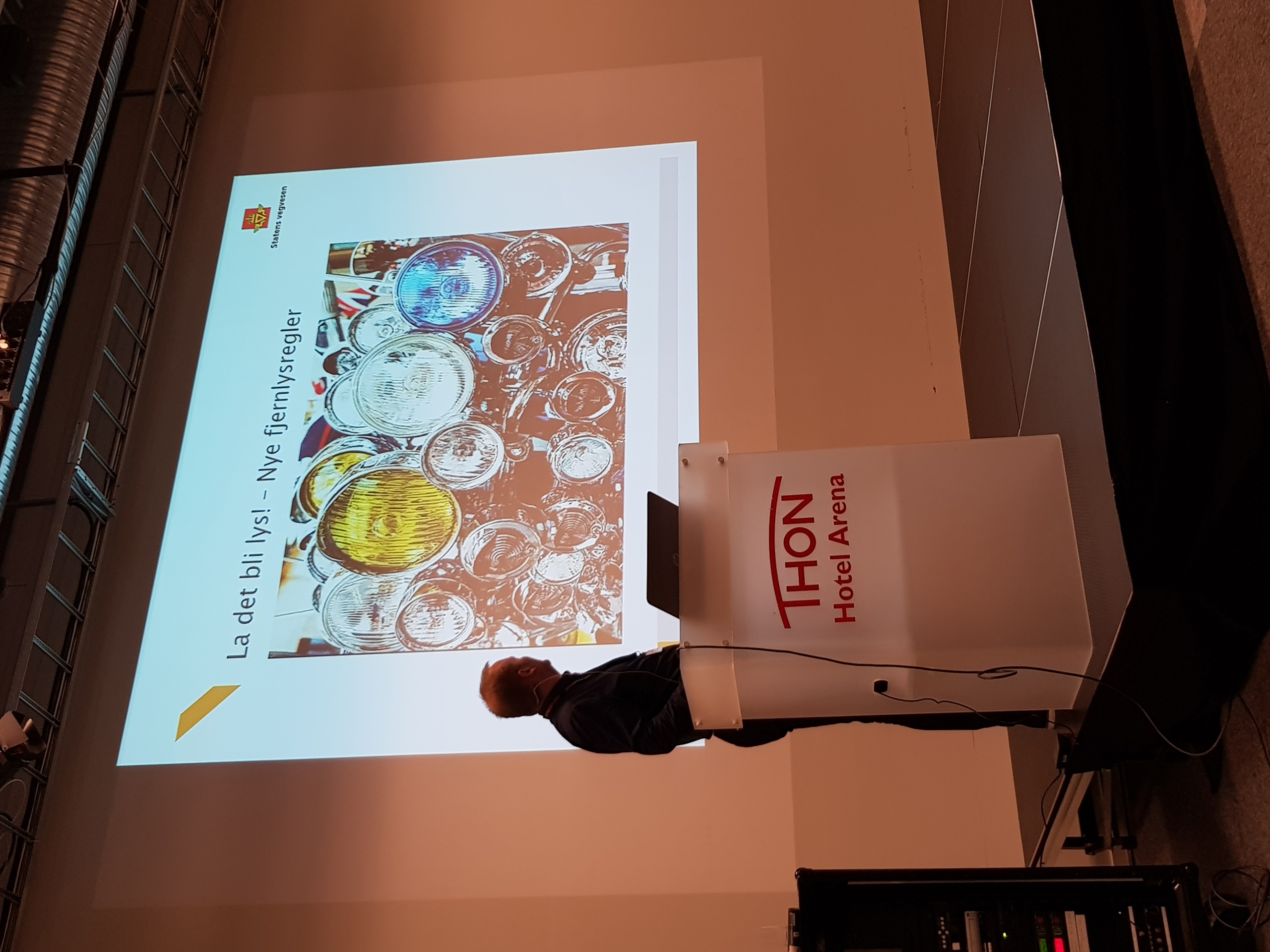 Fritt antall lykter for ekstra fjernlys